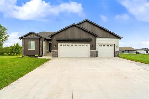 803 Irving Drive Solon IA 52333