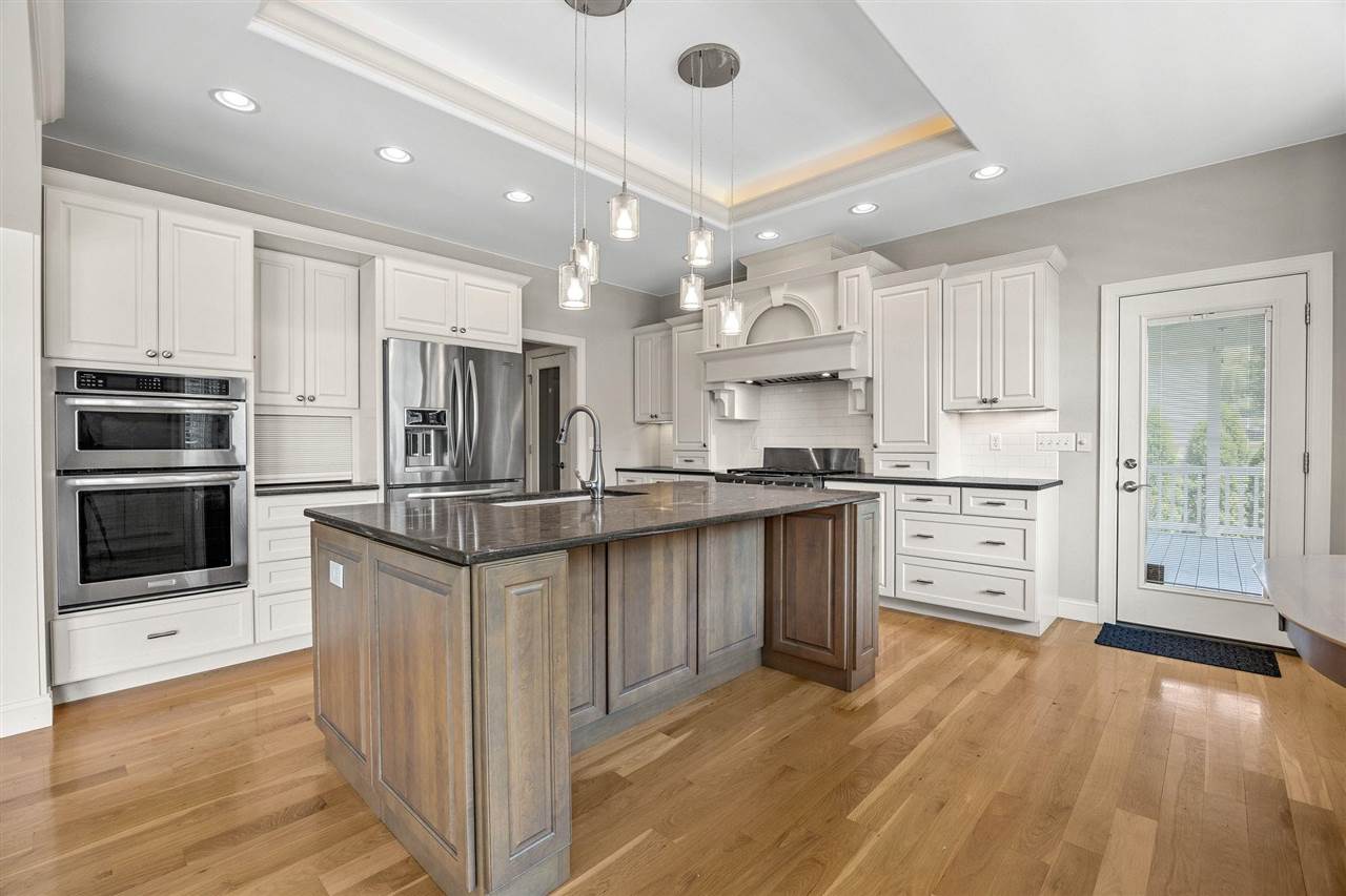 713 Sherwood Iowa City IA 52245