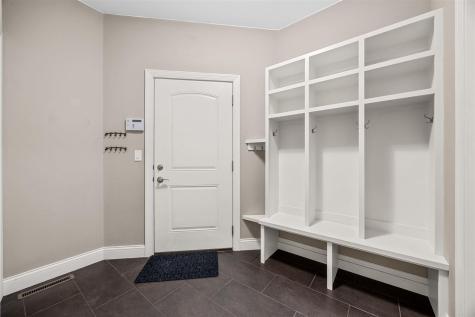 713 Sherwood Iowa City IA 52245
