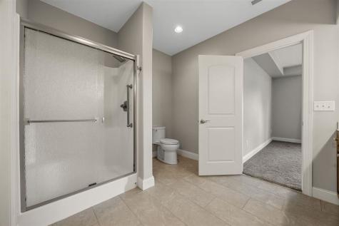 713 Sherwood Iowa City IA 52245