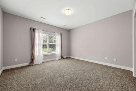 713 Sherwood Iowa City IA 52245