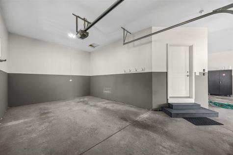 713 Sherwood Iowa City IA 52245