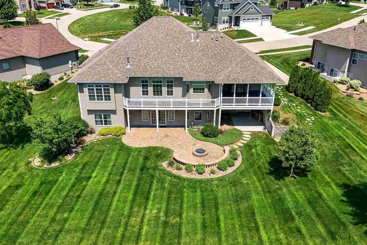 713 Sherwood Iowa City IA 52245