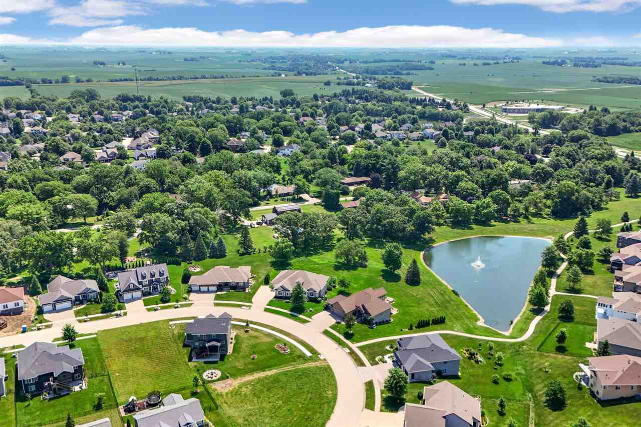 713 Sherwood Iowa City IA 52245