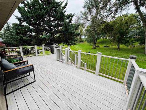 920 Westwood Drive NW Cedar Rapids IA 52404