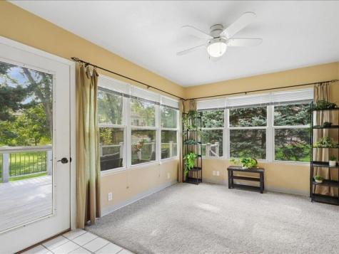 920 Westwood Drive NW Cedar Rapids IA 52404