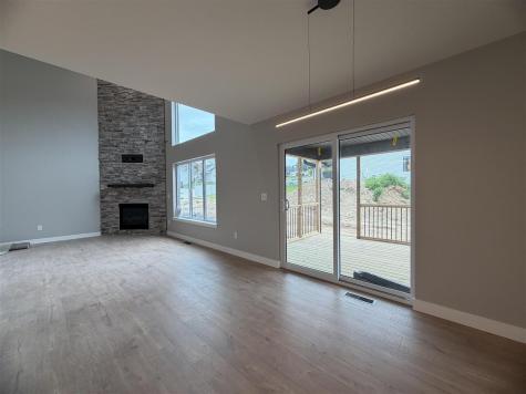 1403 Legend Drive Tiffin IA 52340