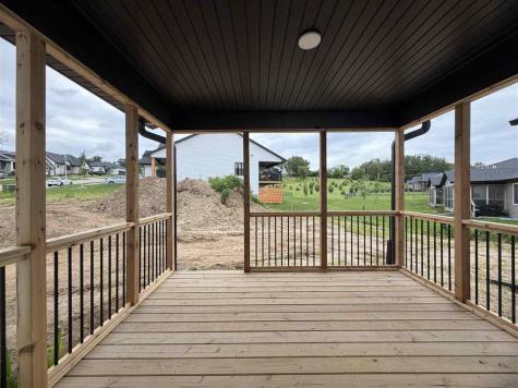 1403 Legend Drive Tiffin IA 52340
