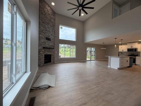 1403 Legend Drive Tiffin IA 52340