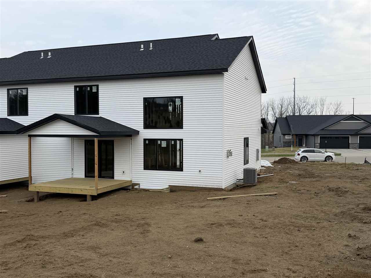 1403 Legend Drive Tiffin IA 52340