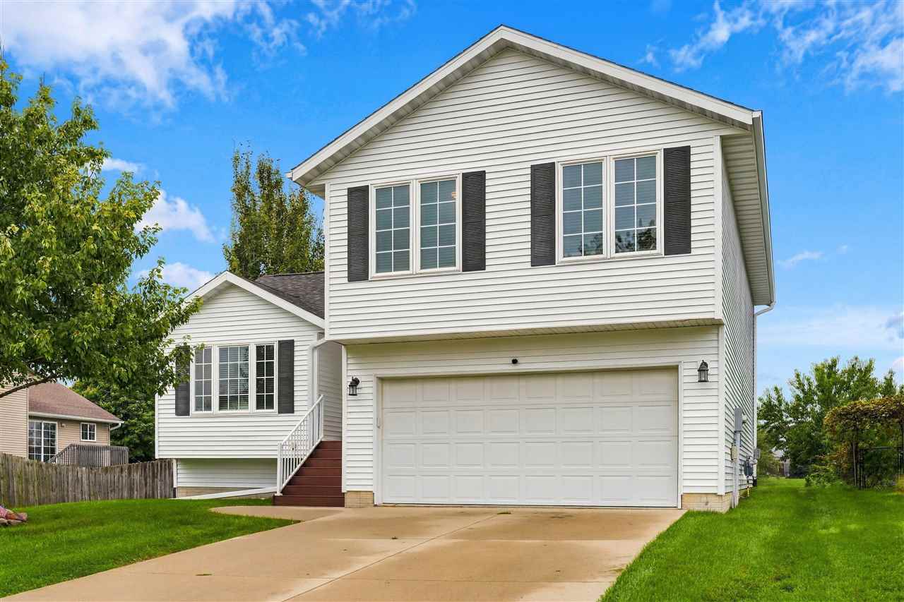 2925 Russell Drive Iowa City IA 52240