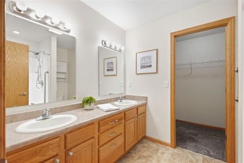 2925 Russell Drive Iowa City IA 52240