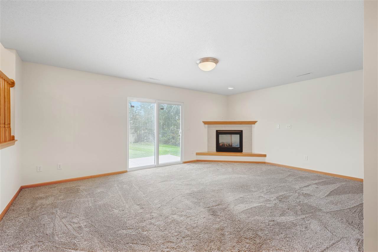 2925 Russell Drive Iowa City IA 52240