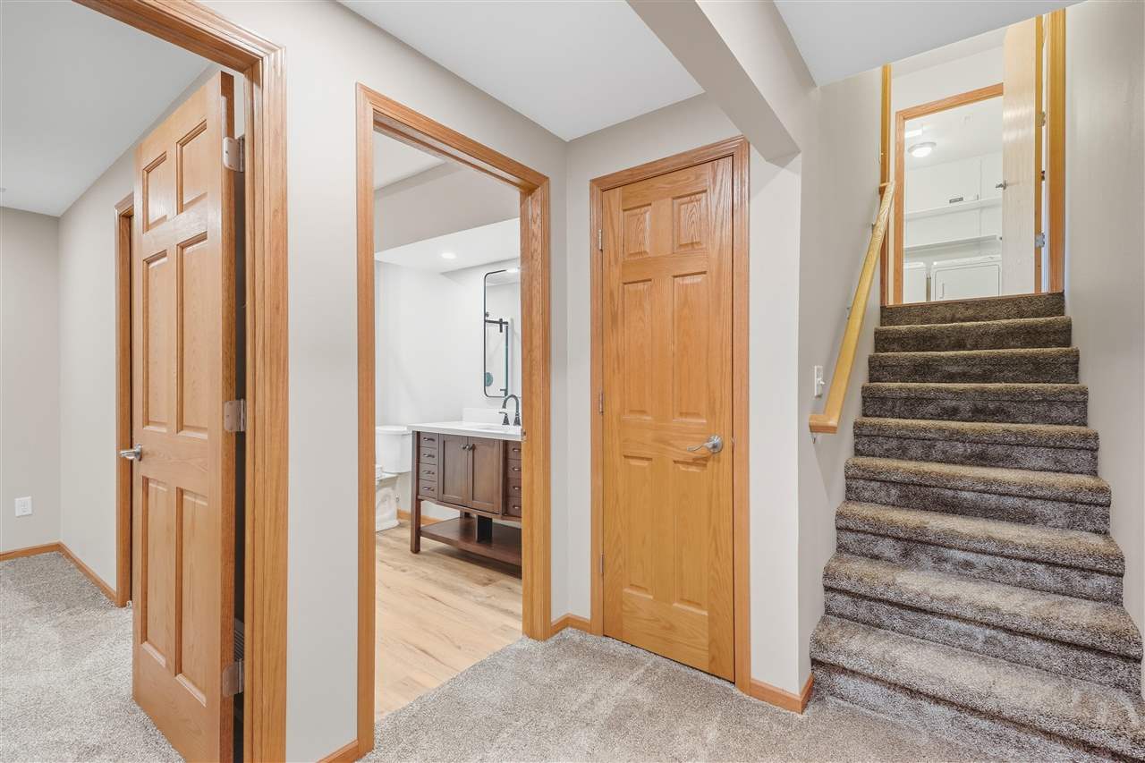 2925 Russell Drive Iowa City IA 52240