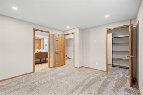 2925 Russell Drive Iowa City IA 52240