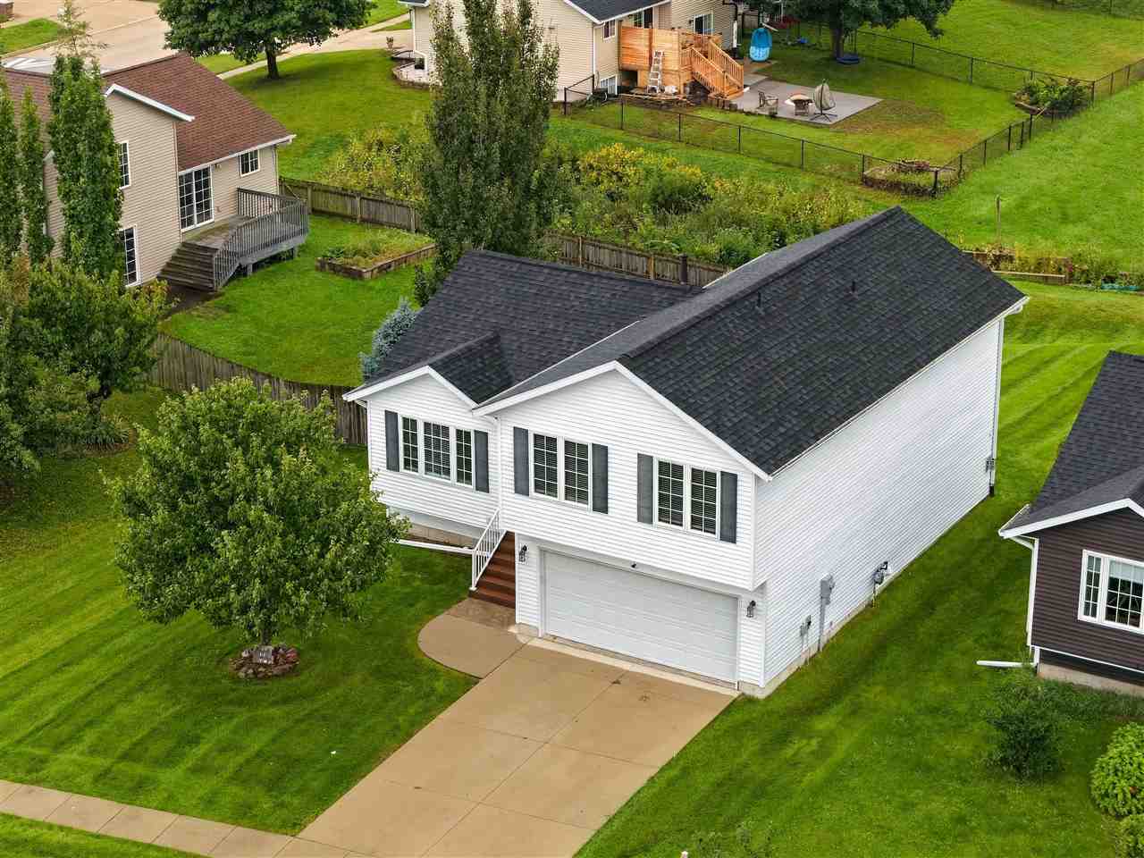 2925 Russell Drive Iowa City IA 52240