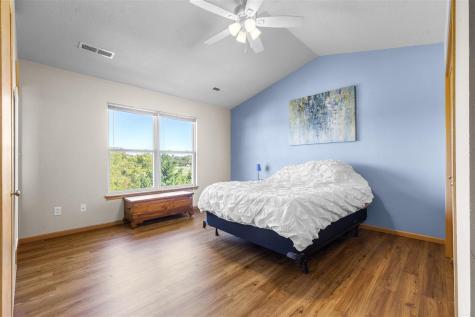 1552 Cook Circle North Liberty IA 52317