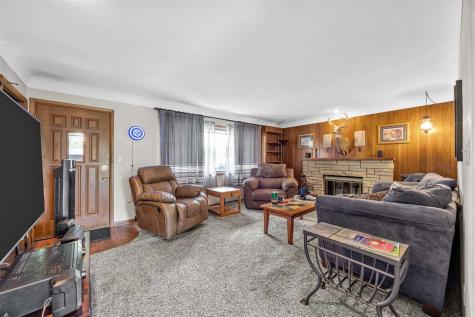1805 Country Club Drive Marion IA 52302
