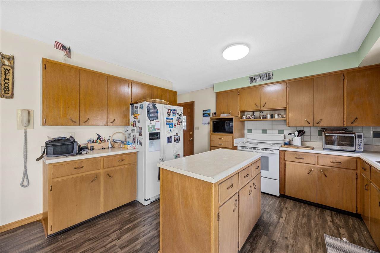 1805 Country Club Drive Marion IA 52302