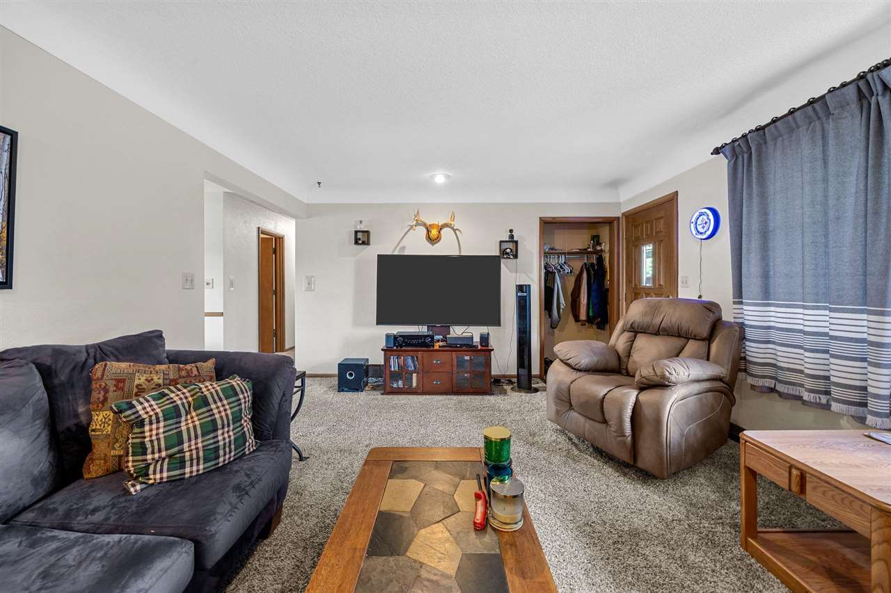 1805 Country Club Drive Marion IA 52302
