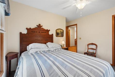 206 220th Trail South Amana IA 52334