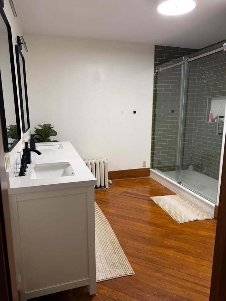 300 E Linn Street Lone Tree IA 52755