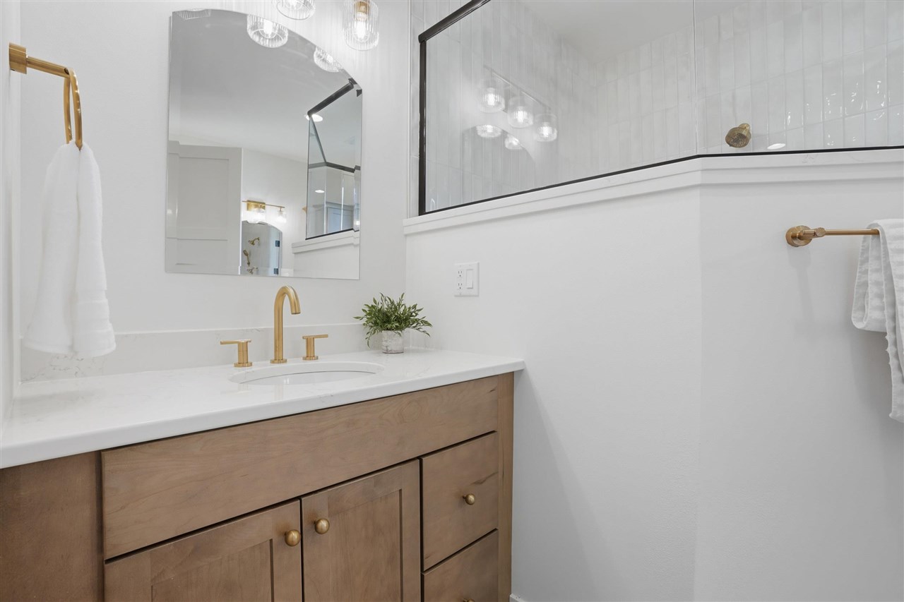 1901 Country Club Drive Coralville IA 52241