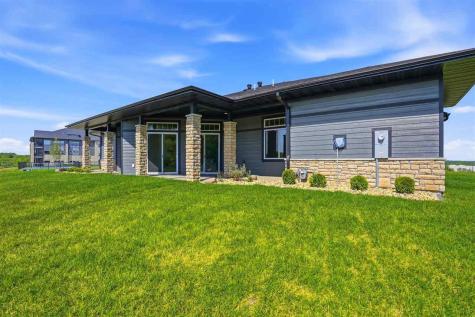 1901 Country Club Drive Coralville IA 52241