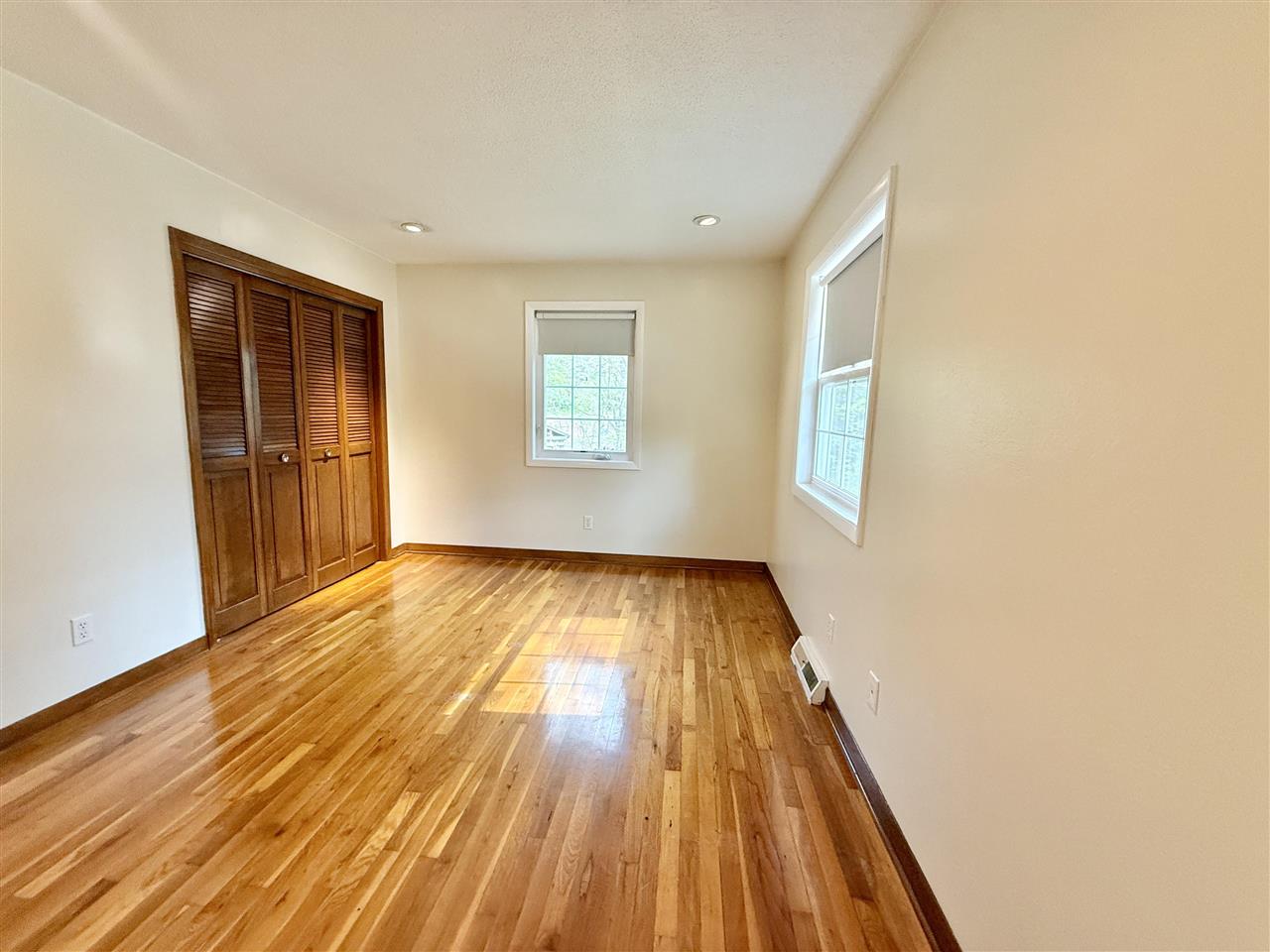 4261 Oak Leaf Lane Iowa City IA 52240