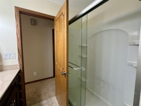 4261 Oak Leaf Lane Iowa City IA 52240