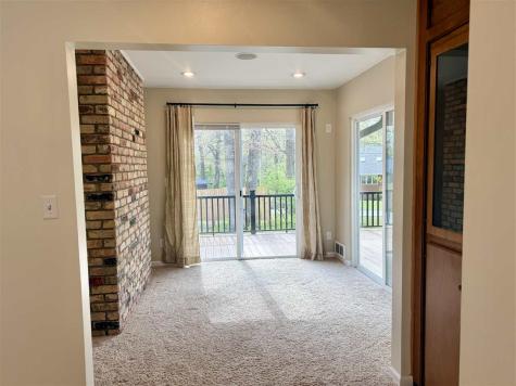 4261 Oak Leaf Lane Iowa City IA 52240