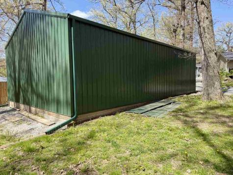 4261 Oak Leaf Lane Iowa City IA 52240