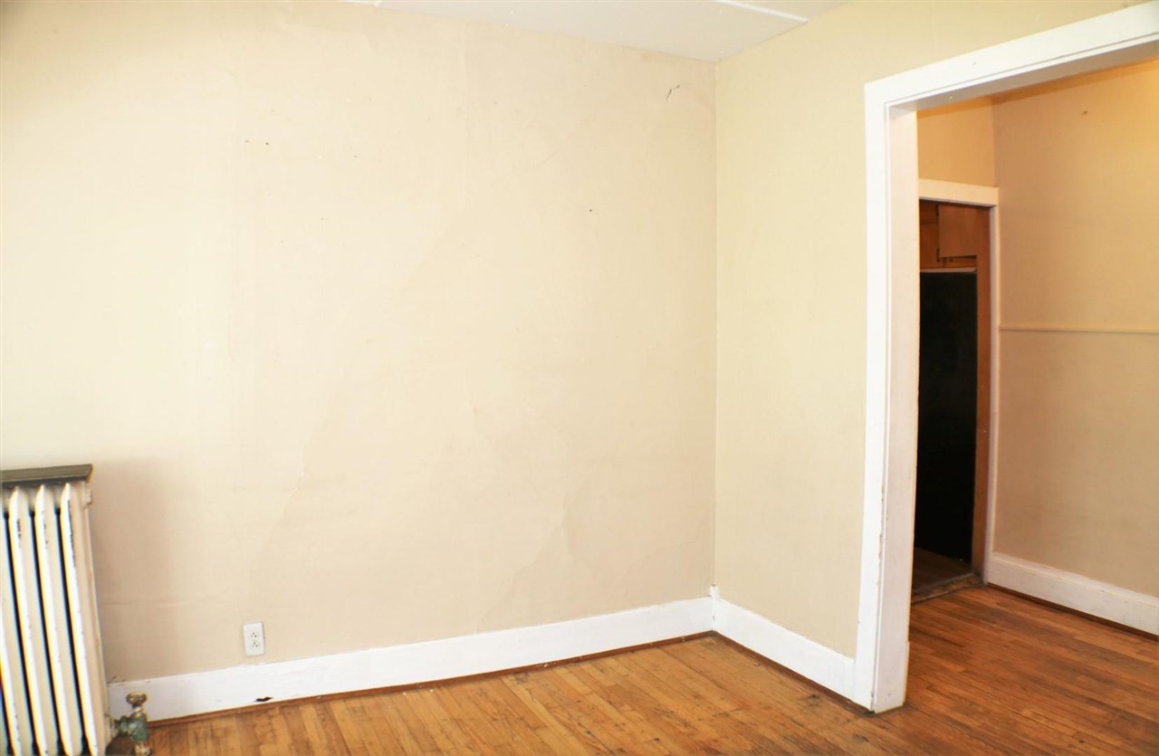 403 S Lucas Street Iowa City IA 52240