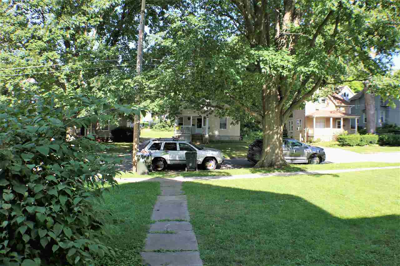 403 S Lucas Street Iowa City IA 52240