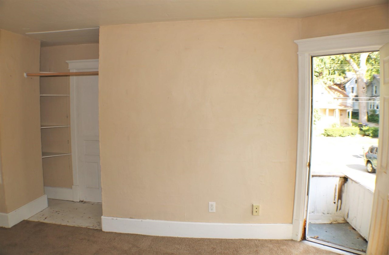 403 S Lucas Street Iowa City IA 52240