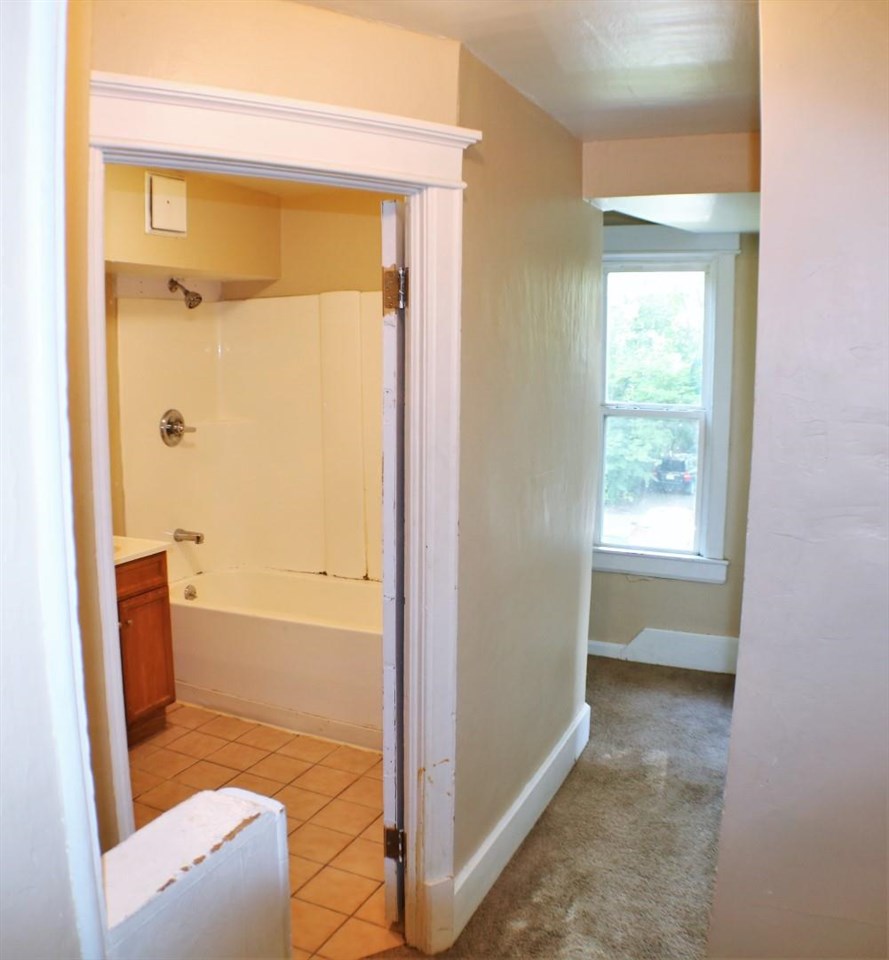 403 S Lucas Street Iowa City IA 52240