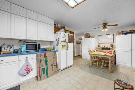 1613 13th Street Coralville IA 52241