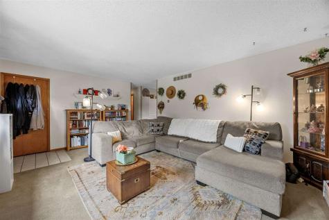 1613 13th Street Coralville IA 52241