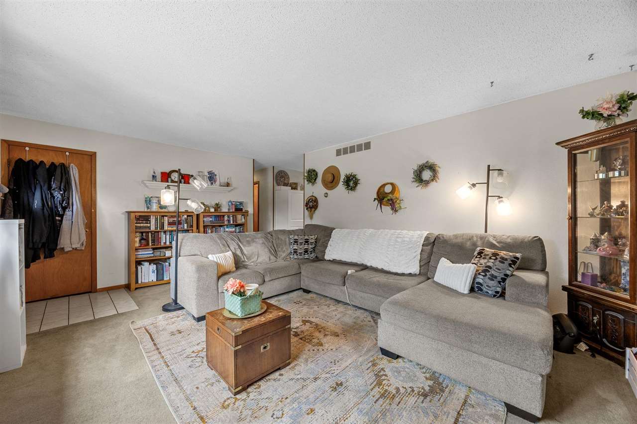 1613 13th Street Coralville IA 52241
