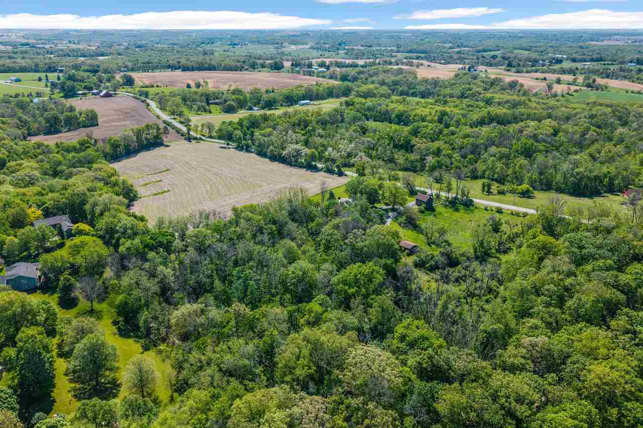 4318 Turkey Creek Road NE Iowa City IA 52240
