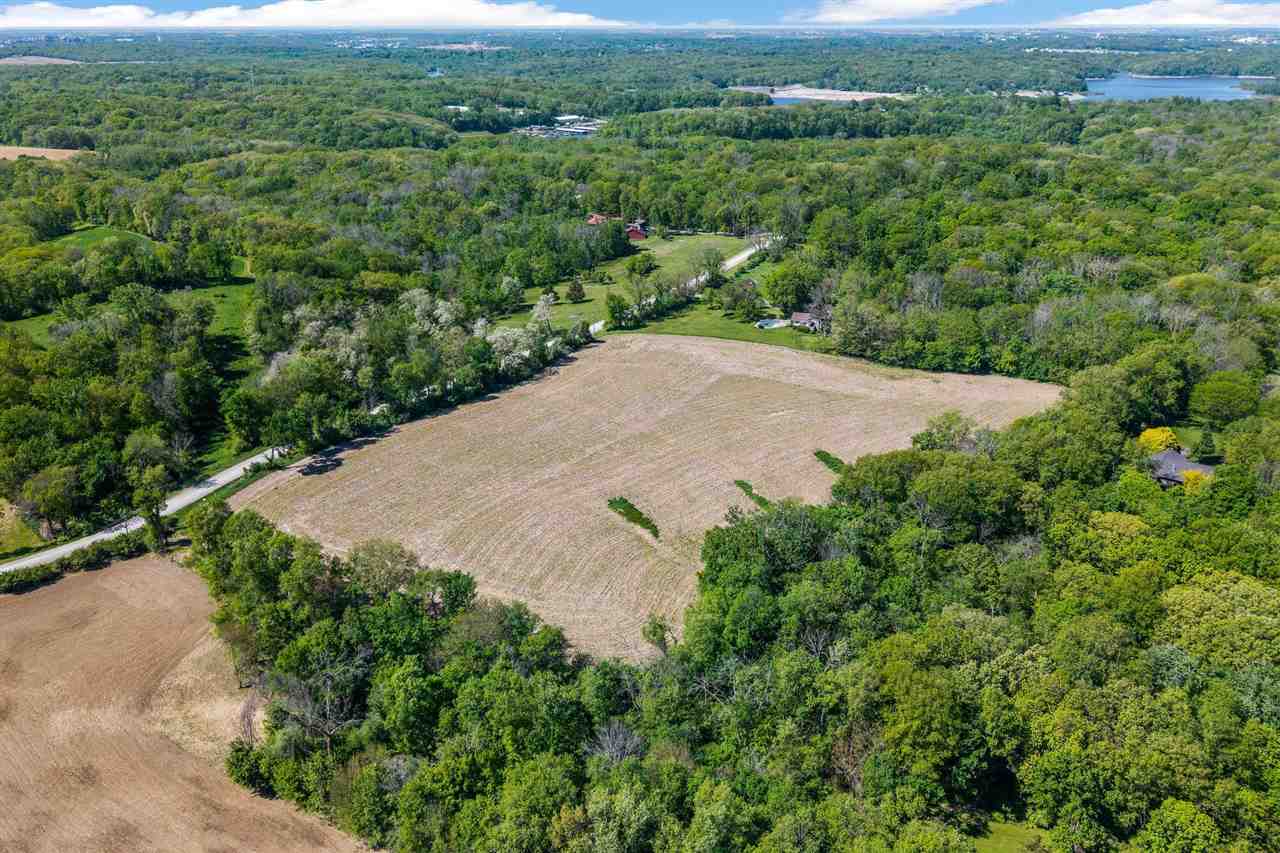 4318 Turkey Creek Road NE Iowa City IA 52240
