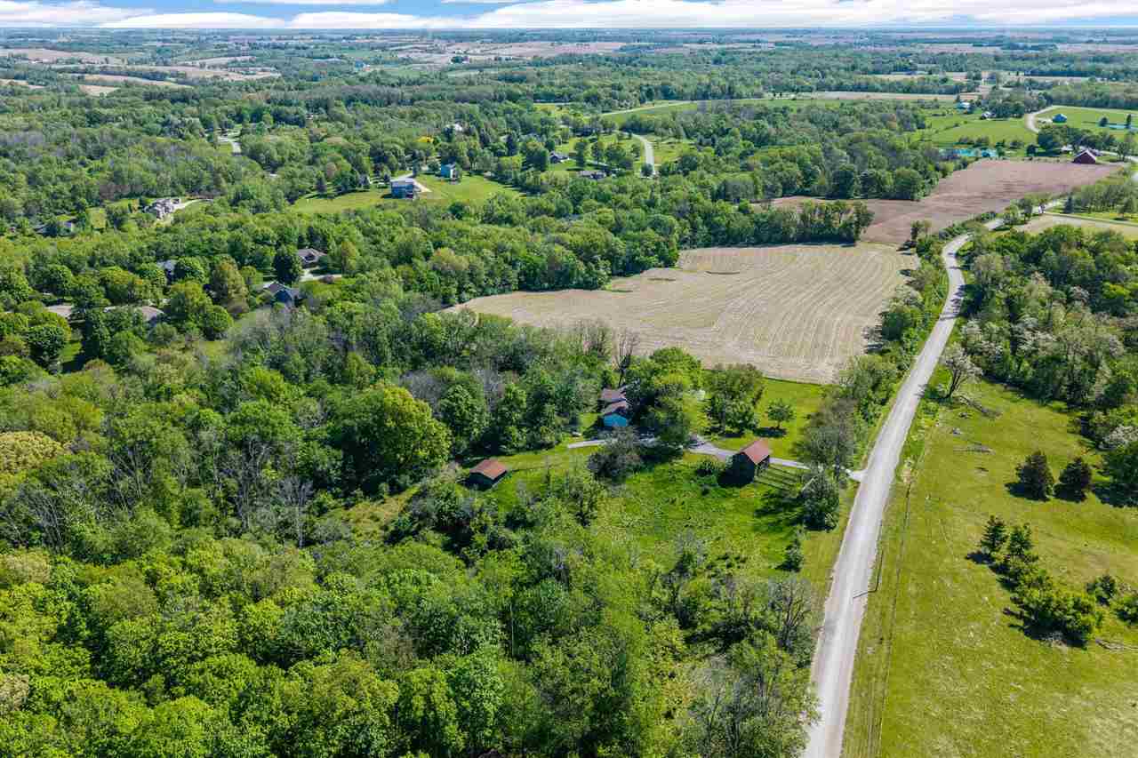 4318 Turkey Creek Road NE Iowa City IA 52240