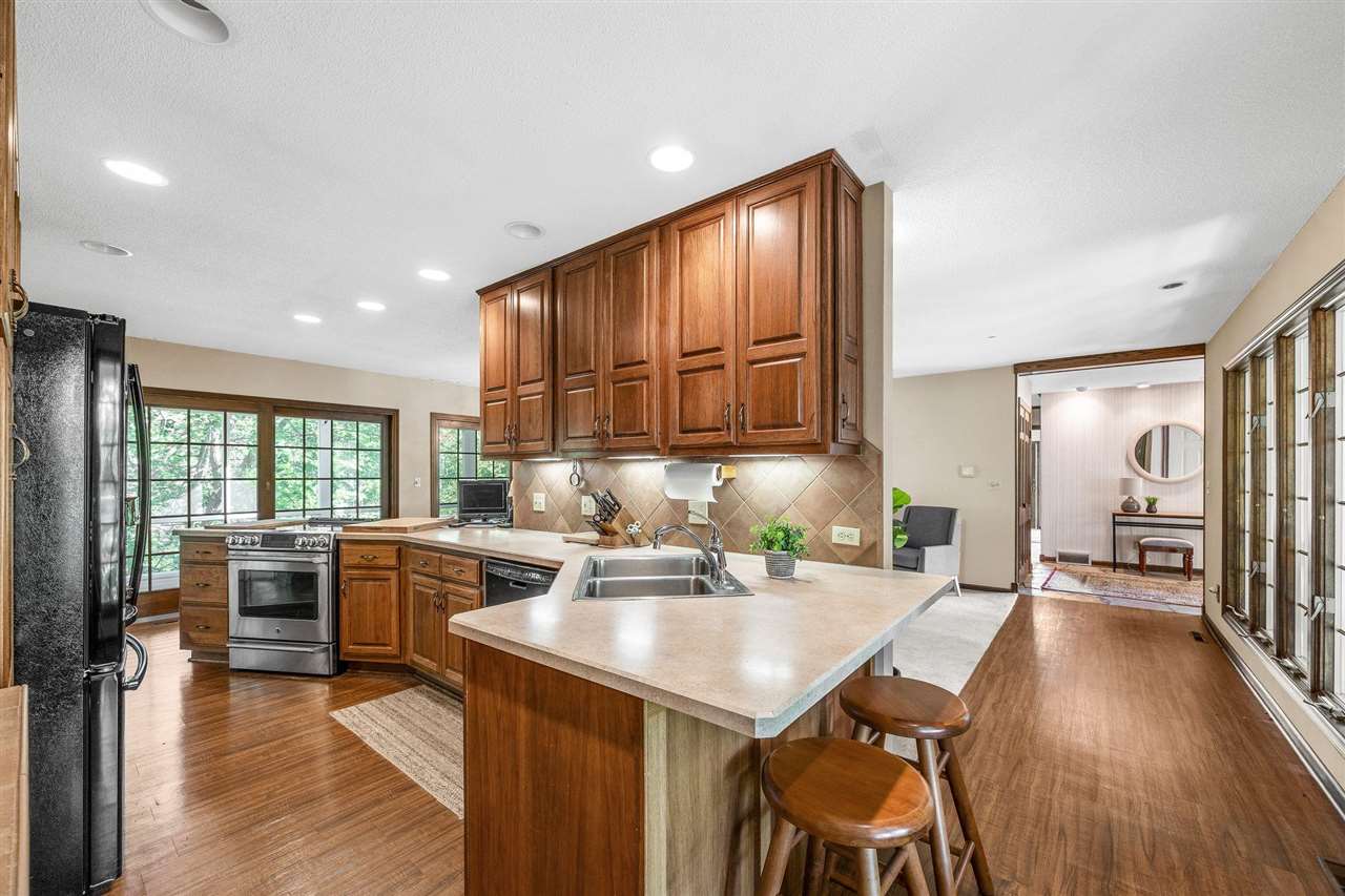4318 Turkey Creek Road NE Iowa City IA 52240