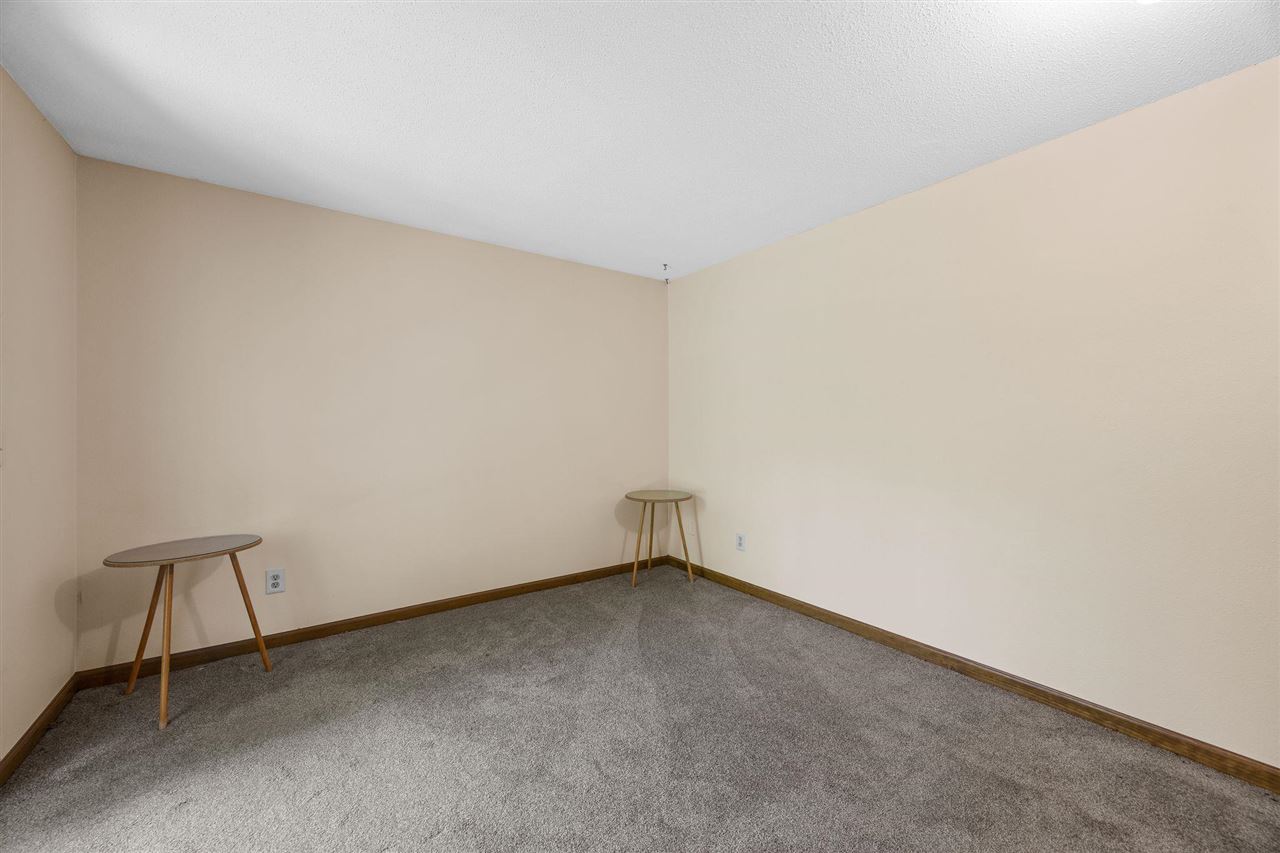 4318 Turkey Creek Road NE Iowa City IA 52240