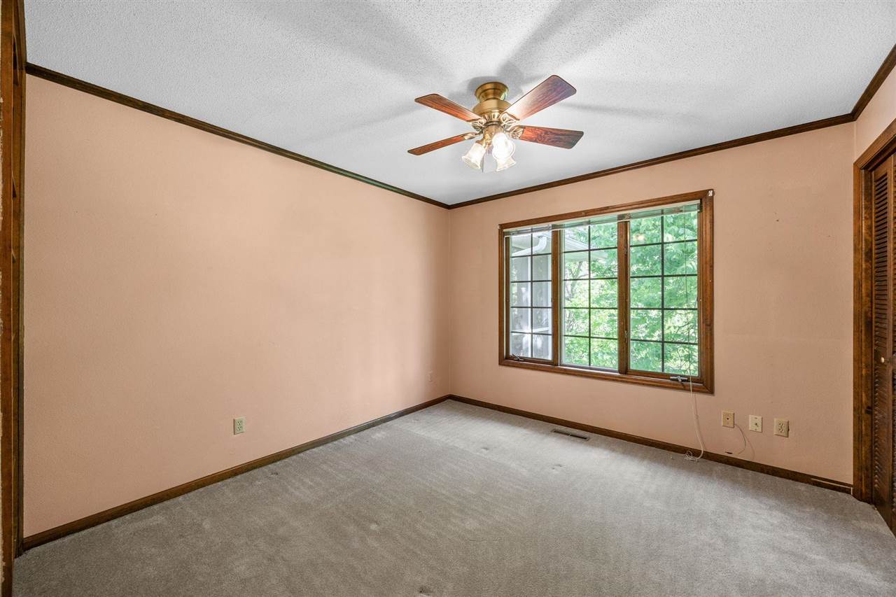 4318 Turkey Creek Road NE Iowa City IA 52240