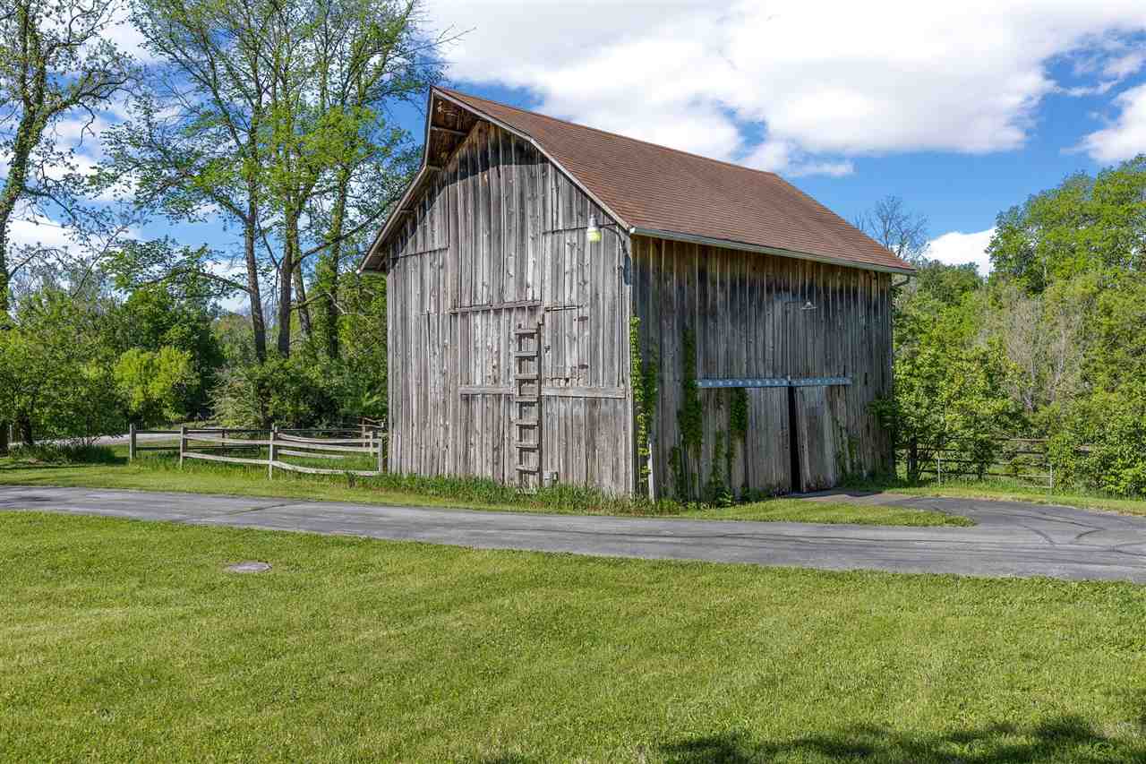 4318 Turkey Creek Road NE Iowa City IA 52240
