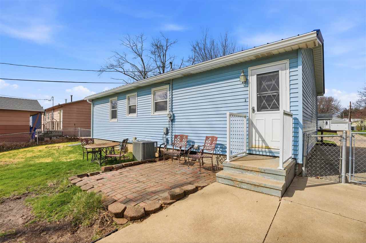 235 Wiley Blvd, NW Cedar Rapids IA 52405