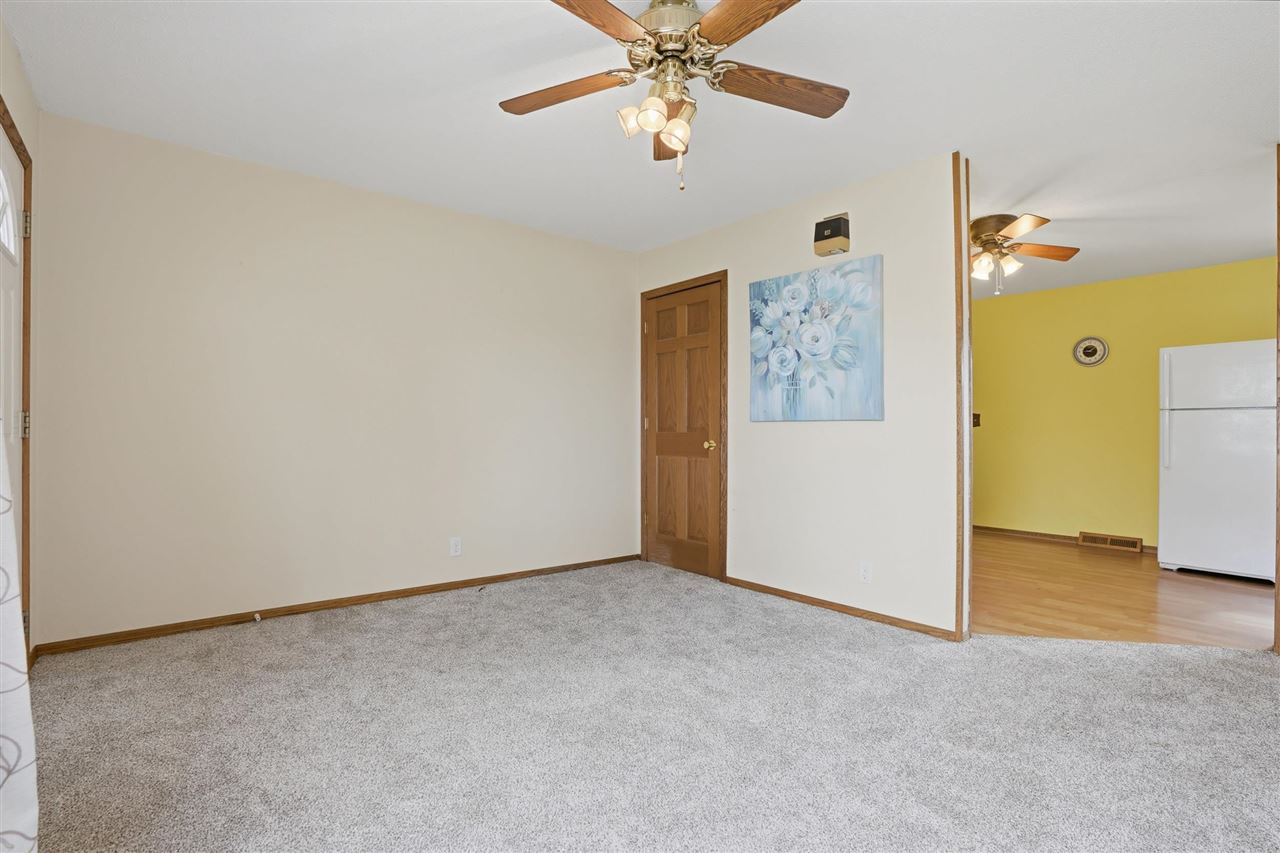 235 Wiley Blvd, NW Cedar Rapids IA 52405