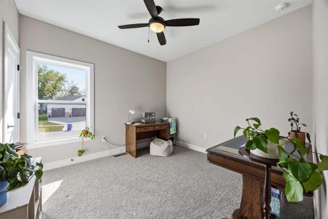 521 Elizabeth Lane Tiffin IA 52340