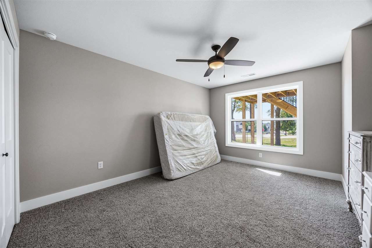521 Elizabeth Lane Tiffin IA 52340